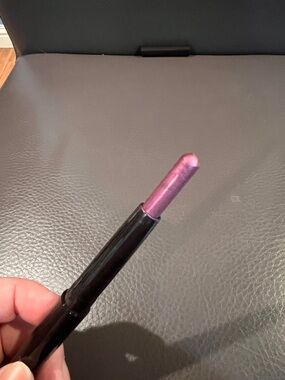 Laura Mercier Caviar eye stick violet